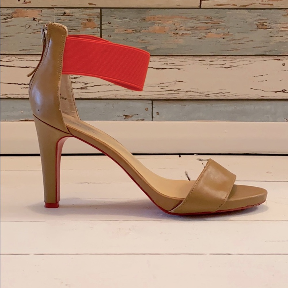 Expressions Siena High Heels